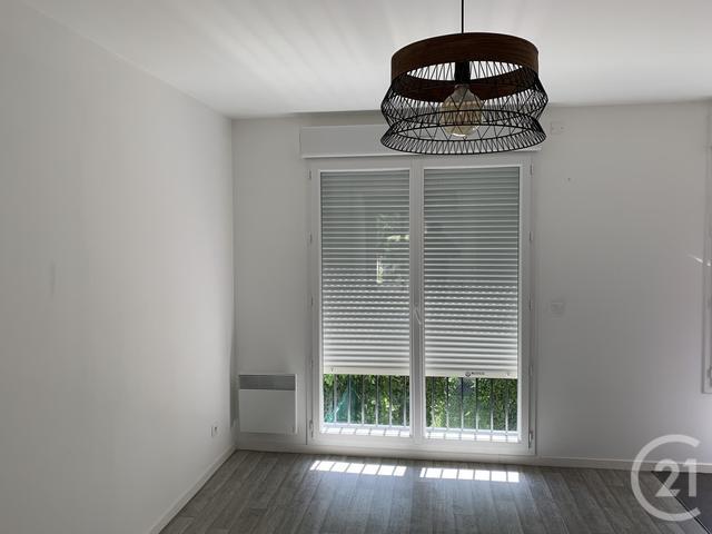 Appartement F3 à louer - 3 pièces - 59.14 m2 - PALAISEAU - 91 - ILE-DE-FRANCE - Century 21 Viry Plein Coeur Appartement F3 à louer - 3 pièces - 59.14 m2 - PALAISEAU - 91 - ILE-DE-FRANCE - Century 21 Viry Plein Coeur