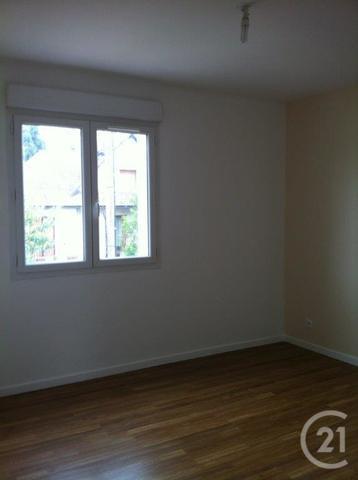 appartement à louer - 2 pièces - 42.23 m2 - VIRY CHATILLON - 91 - ILE-DE-FRANCE - Century 21 Viry Plein Coeur appartement à louer - 2 pièces - 42.23 m2 - VIRY CHATILLON - 91 - ILE-DE-FRANCE - Century 21 Viry Plein Coeur