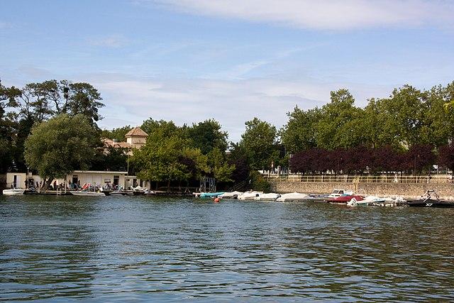 Viry-Châtillon - Immobilier - CENTURY 21 Viry Plein Cœur - lac de Viry-Châtillon