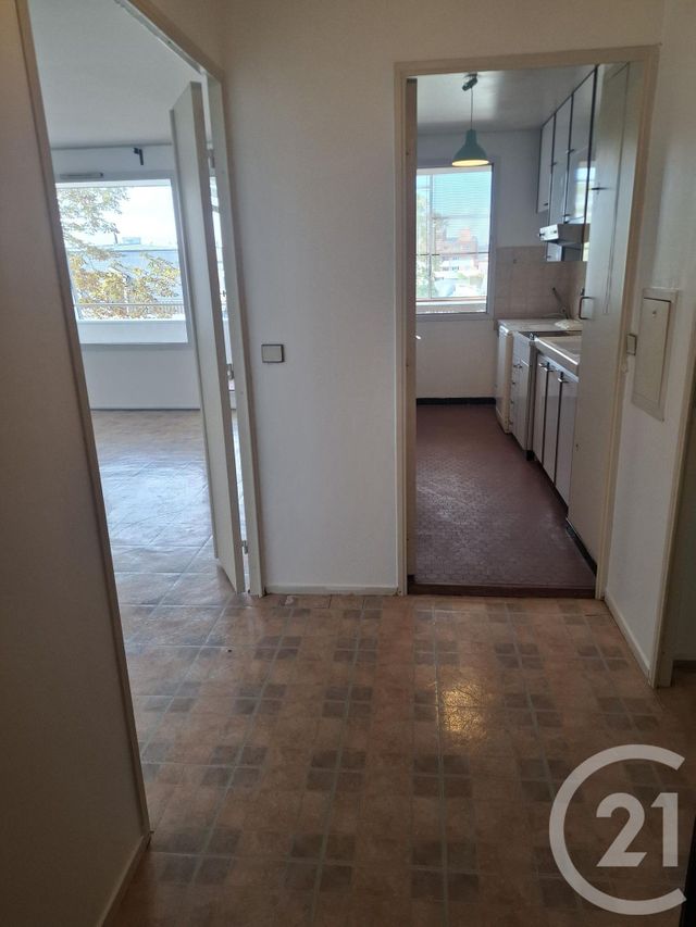 Appartement F2 à louer - 2 pièces - 51.42 m2 - VIRY CHATILLON - 91 - ILE-DE-FRANCE - Century 21 Viry Plein Coeur