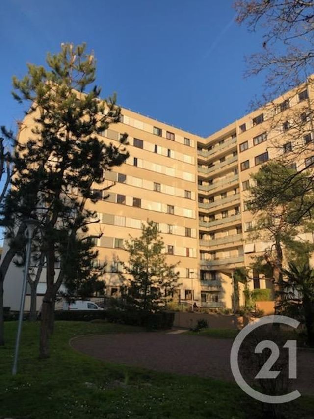 Appartement F3 à louer - 4 pièces - 61.82 m2 - LONGJUMEAU - 91 - ILE-DE-FRANCE - Century 21 Viry Plein Coeur