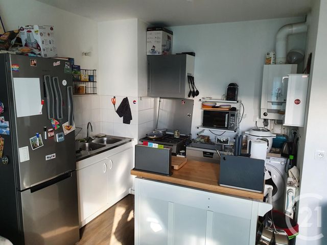 Appartement F2 à louer - 2 pièces - 37.15 m2 - ATHIS MONS - 91 - ILE-DE-FRANCE - Century 21 Viry Plein Coeur
