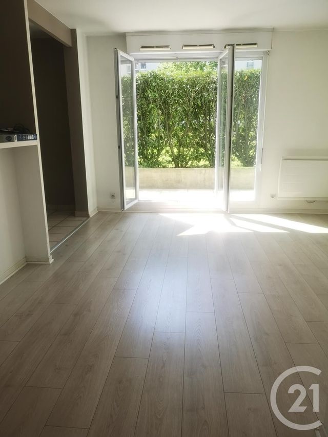 Appartement F1 à louer - 1 pièce - 29.32 m2 - VIRY CHATILLON - 91 - ILE-DE-FRANCE - Century 21 Viry Plein Coeur