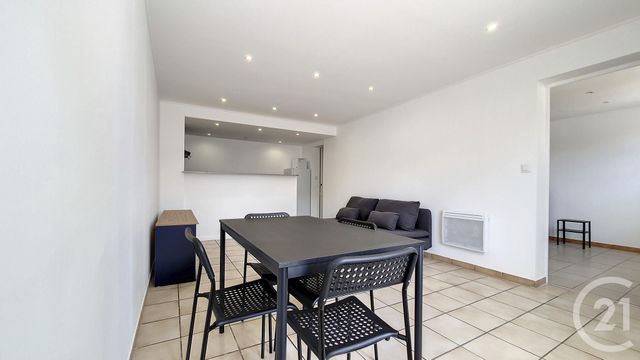 Appartement F2 à louer - 2 pièces - 44.35 m2 - VIRY CHATILLON - 91 - ILE-DE-FRANCE - Century 21 Viry Plein Coeur
