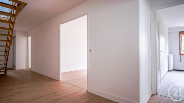 Afficher la photo en grand Appartement Duplex à vendre - 4 pièces - 146.0 m2 - GRIGNY - 91 - ILE-DE-FRANCE - Century 21 Viry Plein Coeur