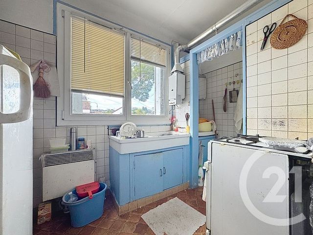 Appartement F3 à vendre - 3 pièces - 47.2 m2 - VIRY CHATILLON - 91 - ILE-DE-FRANCE - Century 21 Viry Plein Coeur