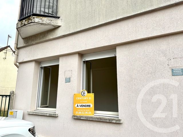 Appartement F1 à vendre - 1 pièce - 33.0 m2 - VIRY CHATILLON - 91 - ILE-DE-FRANCE - Century 21 Viry Plein Coeur