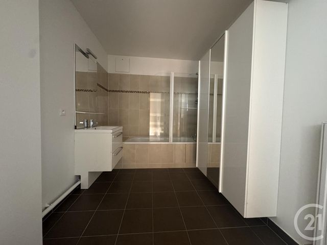 Appartement à vendre - 3 pièces - 75.0 m2 - ATHIS MONS - 91 - ILE-DE-FRANCE - Century 21 Viry Plein Coeur