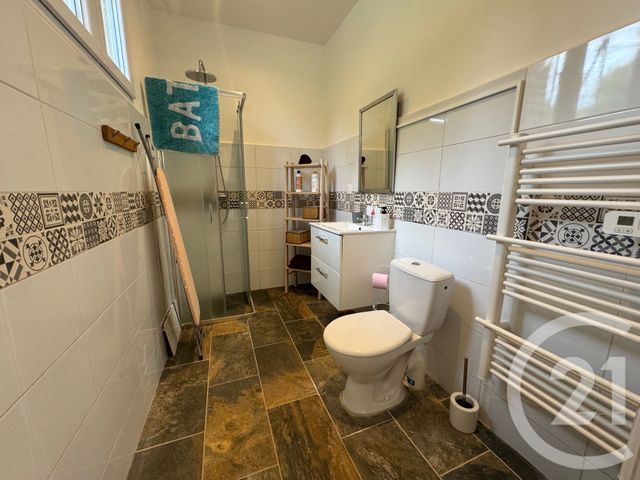 Appartement F2 à louer - 2 pièces - 42.0 m2 - CHAMPCUEIL - 91 - ILE-DE-FRANCE - Century 21 Viry Plein Coeur