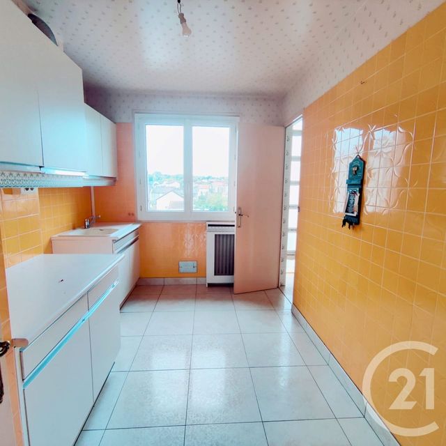 Appartement F3 à vendre - 3 pièces - 64.68 m2 - VIRY CHATILLON - 91 - ILE-DE-FRANCE - Century 21 Viry Plein Coeur