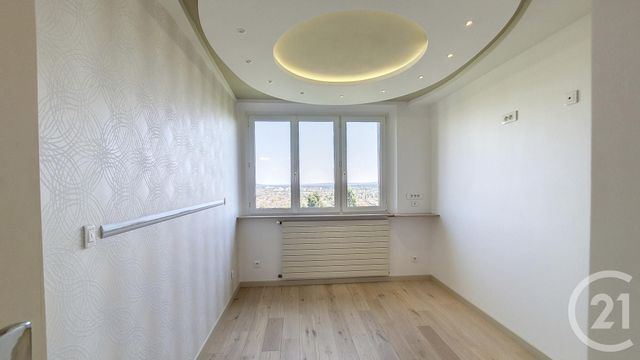 Appartement F4 à louer - 4 pièces - 66.76 m2 - VIRY CHATILLON - 91 - ILE-DE-FRANCE - Century 21 Viry Plein Coeur