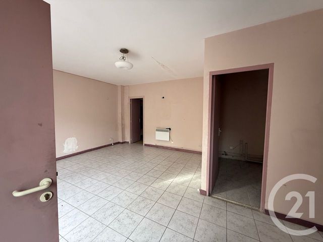 Appartement Local à vendre CORBEIL ESSONNES