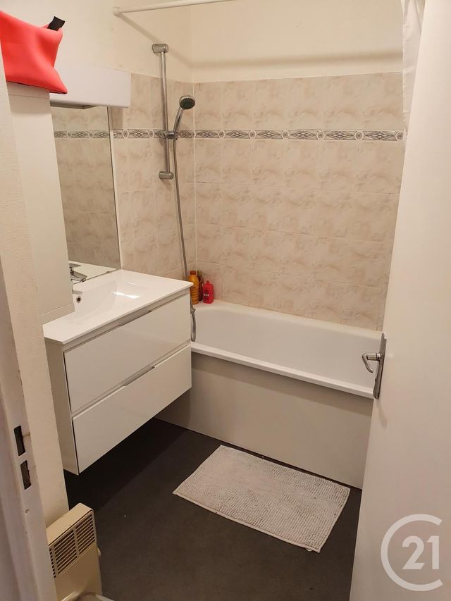 Appartement F5 à louer - 5 pièces - 93.09 m2 - VIRY CHATILLON - 91 - ILE-DE-FRANCE - Century 21 Viry Plein Coeur