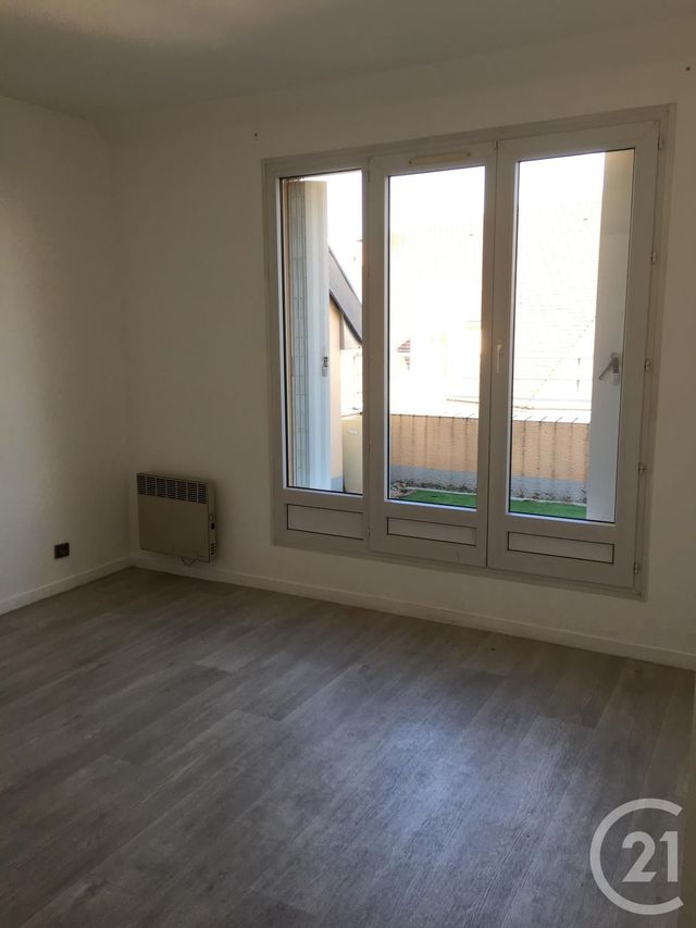 Appartement F5 à louer - 5 pièces - 93.09 m2 - VIRY CHATILLON - 91 - ILE-DE-FRANCE - Century 21 Viry Plein Coeur