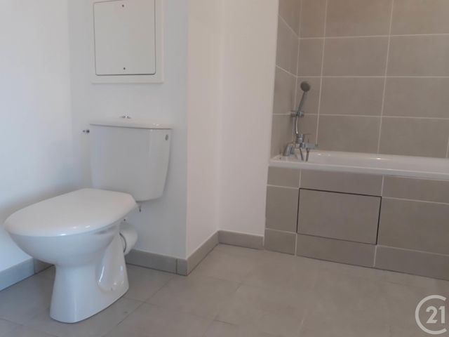 Appartement F1 à louer - 1 pièce - 37.0 m2 - JUVISY SUR ORGE - 91 - ILE-DE-FRANCE - Century 21 Viry Plein Coeur