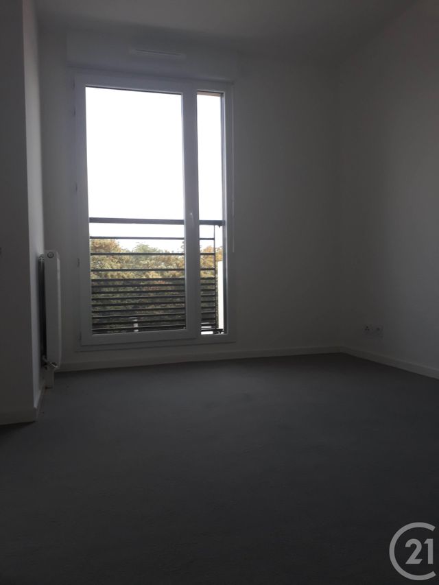 Appartement F1 à louer - 1 pièce - 37.0 m2 - JUVISY SUR ORGE - 91 - ILE-DE-FRANCE - Century 21 Viry Plein Coeur