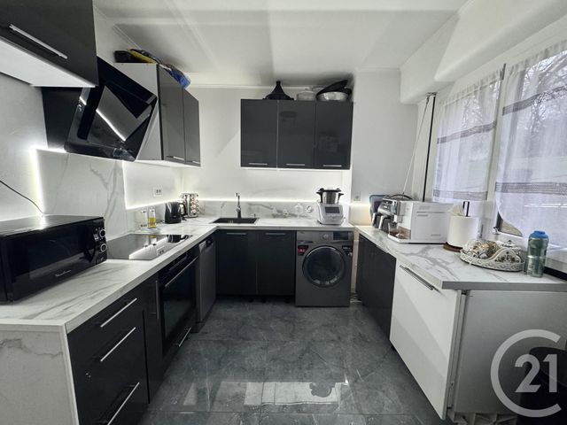 Appartement F2 à vendre - 2 pièces - 54.87 m2 - VIRY CHATILLON - 91 - ILE-DE-FRANCE - Century 21 Viry Plein Coeur