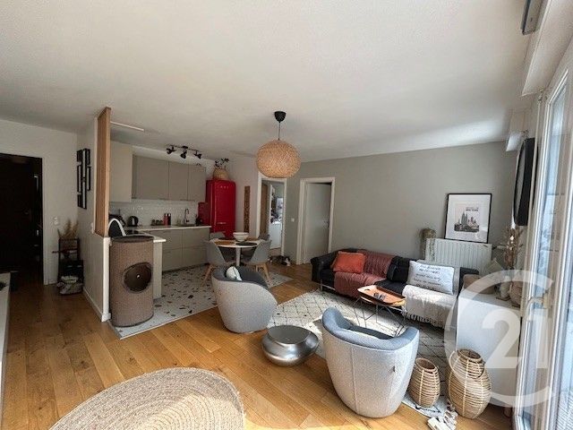 Appartement à vendre - 3 pièces - 61.57 m2 - VIRY CHATILLON - 91 - ILE-DE-FRANCE - Century 21 Viry Plein Coeur