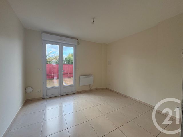 Appartement F2 à louer - 2 pièces - 40.51 m2 - GRIGNY - 91 - ILE-DE-FRANCE - Century 21 Viry Plein Coeur