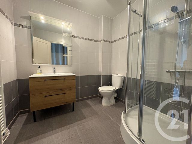 Appartement F2 à louer - 2 pièces - 40.51 m2 - GRIGNY - 91 - ILE-DE-FRANCE - Century 21 Viry Plein Coeur