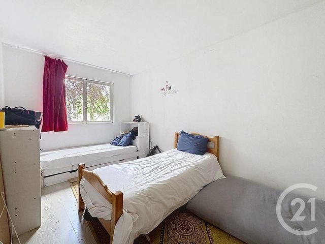 Appartement F5 à vendre - 5 pièces - 80.74 m2 - GRIGNY - 91 - ILE-DE-FRANCE - Century 21 Viry Plein Coeur