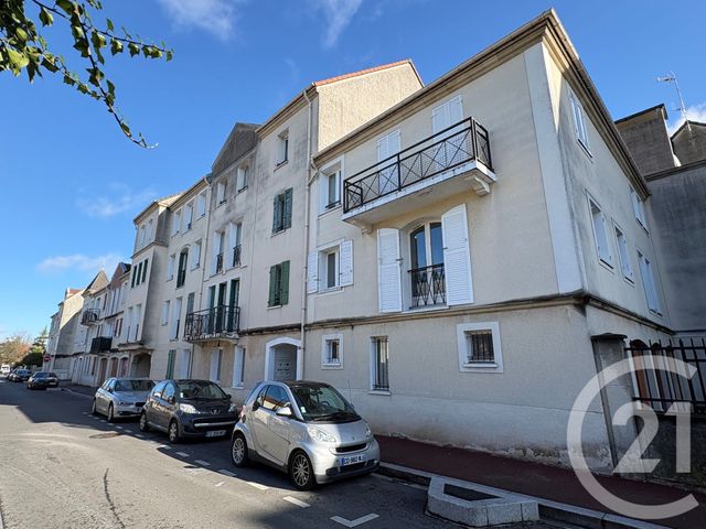 Appartement F2 à louer - 2 pièces - 37.52 m2 - LIMEIL BREVANNES - 94 - ILE-DE-FRANCE - Century 21 Viry Plein Coeur