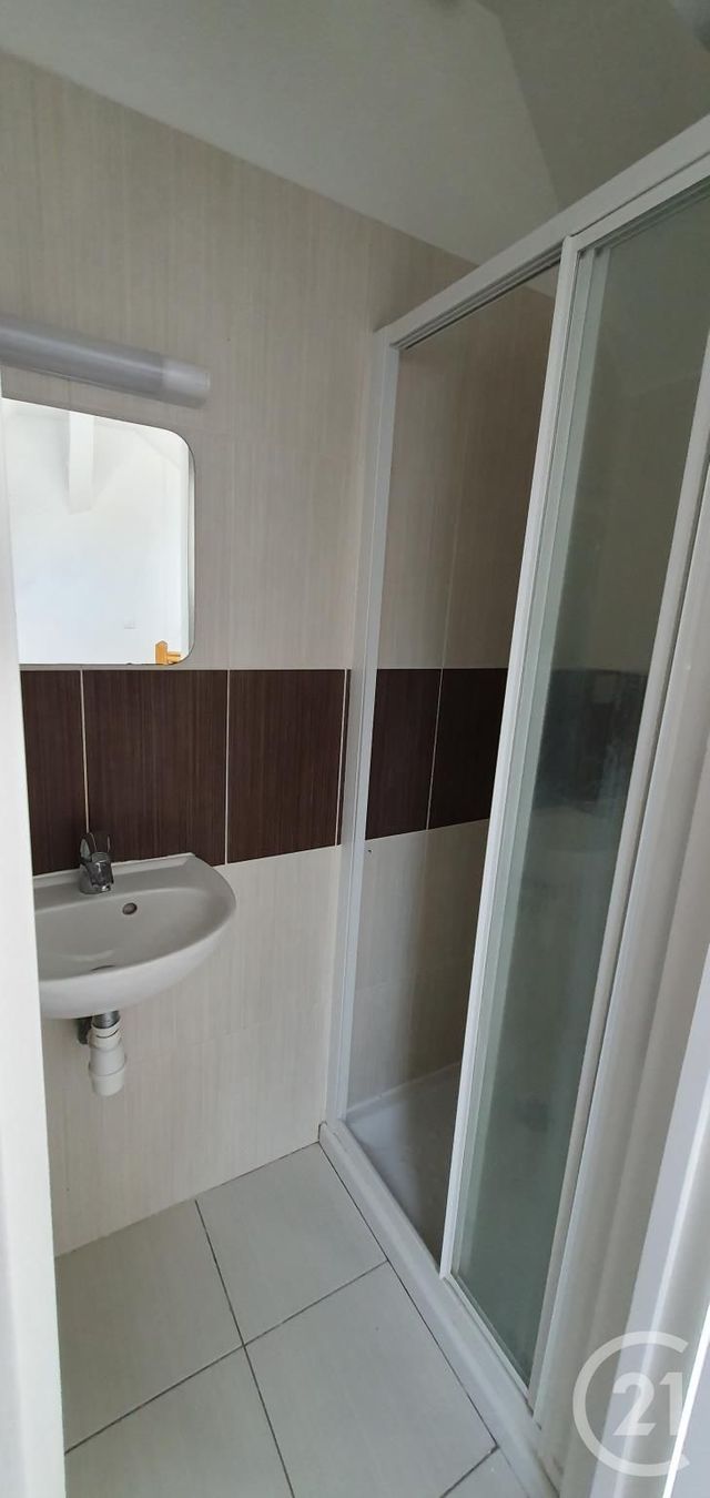 Appartement Triplex à louer - 2 pièces - 40.05 m2 - VIRY CHATILLON - 91 - ILE-DE-FRANCE - Century 21 Viry Plein Coeur