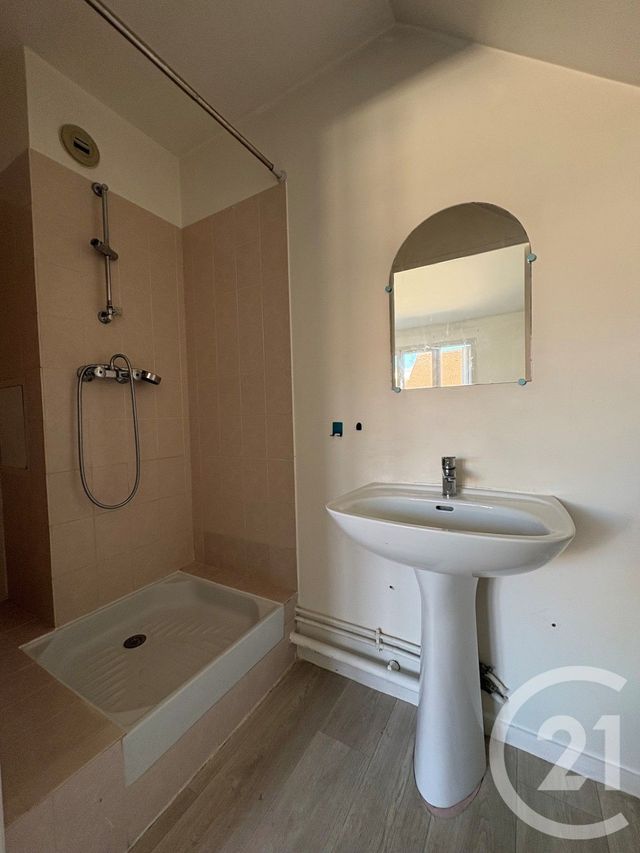 Appartement F5 à louer - 5 pièces - 93.09 m2 - VIRY CHATILLON - 91 - ILE-DE-FRANCE - Century 21 Viry Plein Coeur