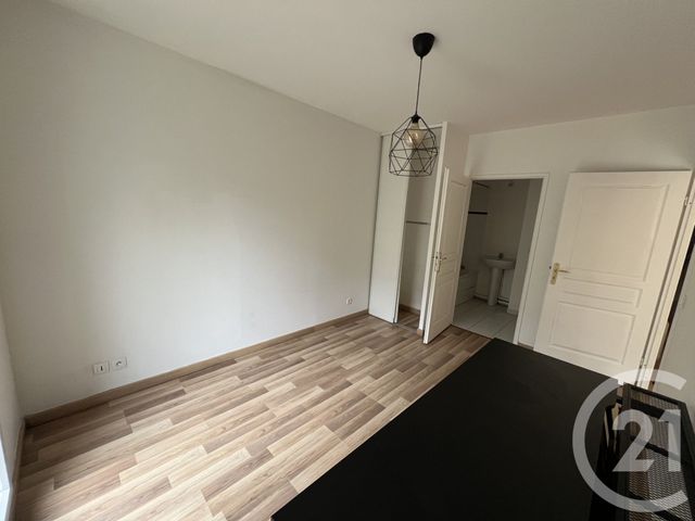 Appartement F2 à louer - 2 pièces - 46.9 m2 - JUVISY SUR ORGE - 91 - ILE-DE-FRANCE - Century 21 Viry Plein Coeur