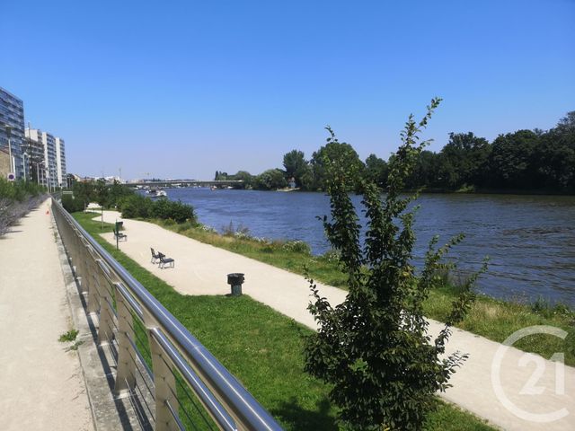 Appartement F2 à louer - 2 pièces - 46.9 m2 - JUVISY SUR ORGE - 91 - ILE-DE-FRANCE - Century 21 Viry Plein Coeur