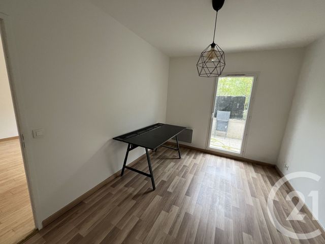 Appartement F2 à louer - 2 pièces - 46.9 m2 - JUVISY SUR ORGE - 91 - ILE-DE-FRANCE - Century 21 Viry Plein Coeur