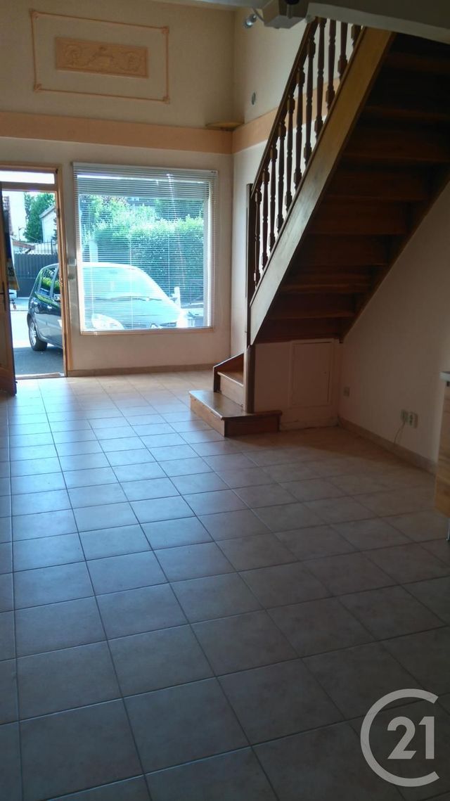 Appartement Duplex à louer - 2 pièces - 40.44 m2 - VIRY CHATILLON - 91 - ILE-DE-FRANCE - Century 21 Viry Plein Coeur