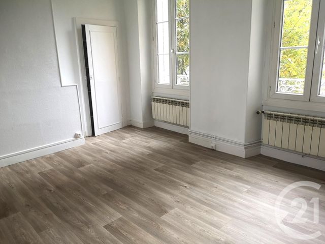 Appartement F3 à louer - 3 pièces - 57.8 m2 - VIRY CHATILLON - 91 - ILE-DE-FRANCE - Century 21 Viry Plein Coeur