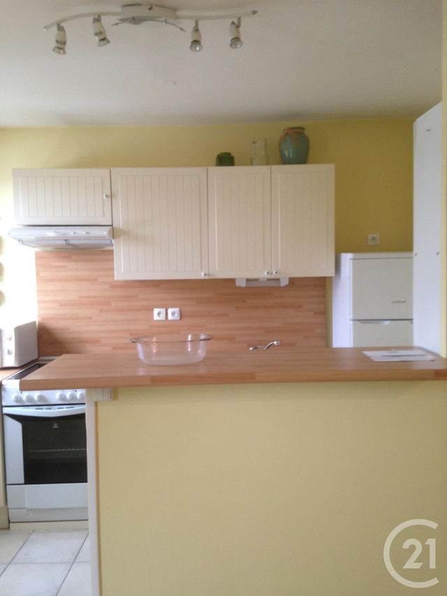 Appartement Studio à louer - 1 pièce - 30.49 m2 - ST MICHEL SUR ORGE - 91 - ILE-DE-FRANCE - Century 21 Viry Plein Coeur