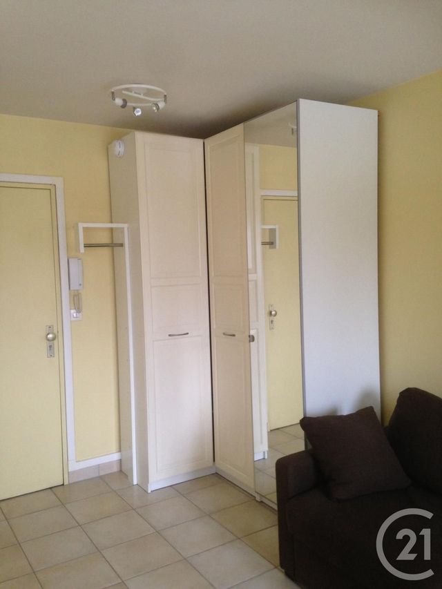 Appartement Studio à louer - 1 pièce - 30.49 m2 - ST MICHEL SUR ORGE - 91 - ILE-DE-FRANCE - Century 21 Viry Plein Coeur