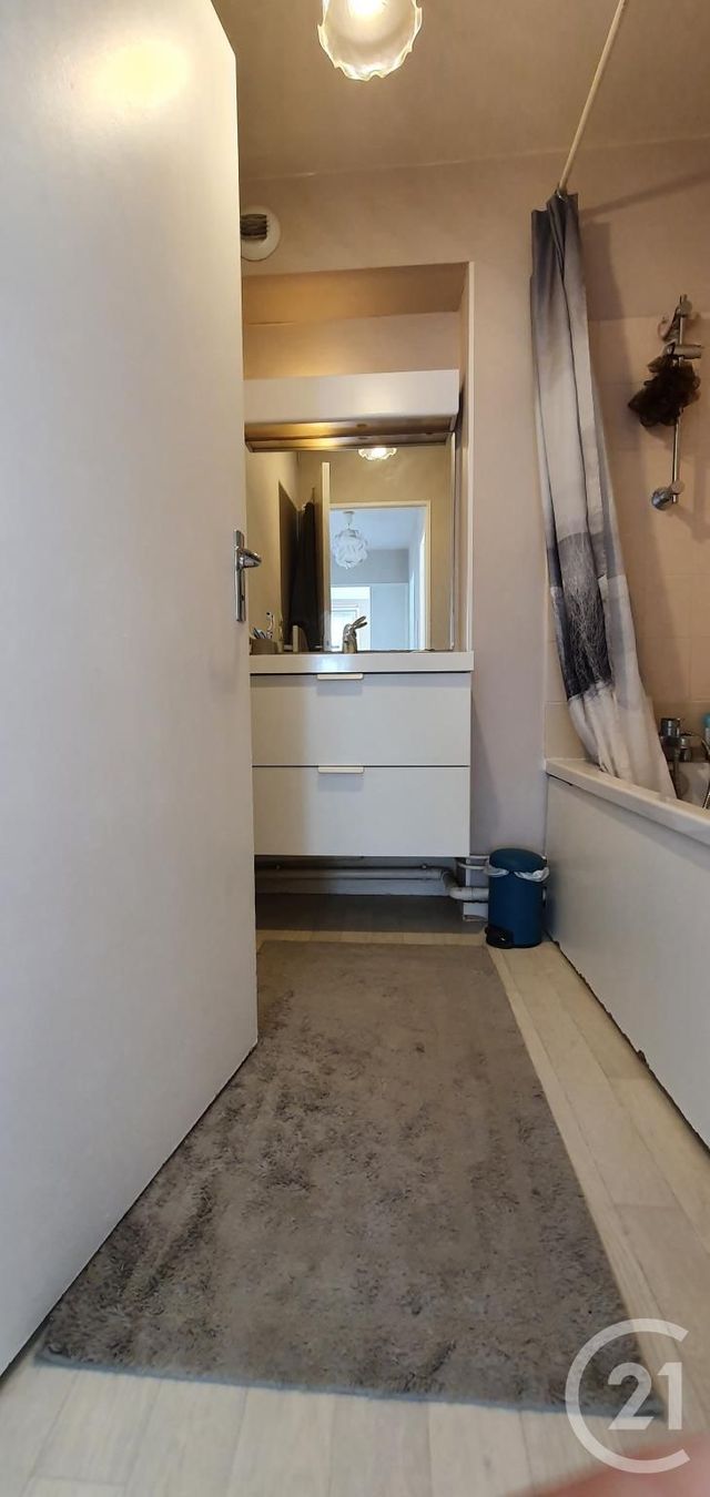 Appartement F2 à louer - 2 pièces - 50.93 m2 - VIRY CHATILLON - 91 - ILE-DE-FRANCE - Century 21 Viry Plein Coeur