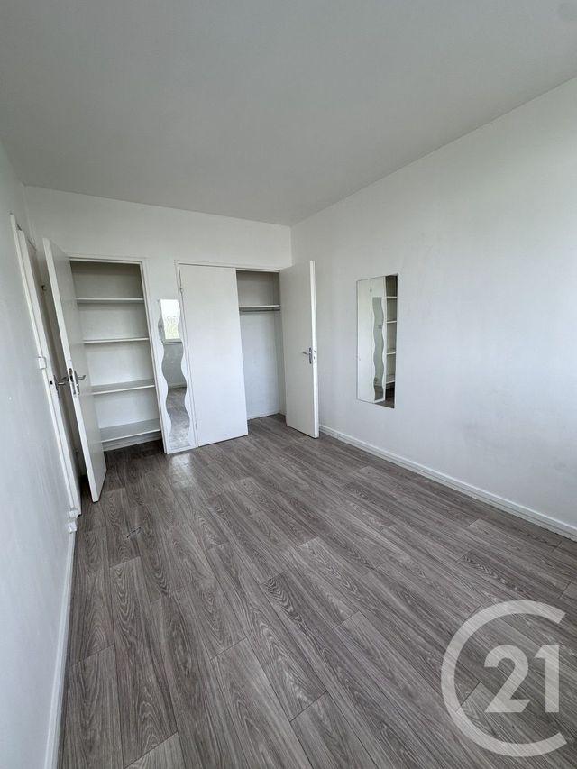 Appartement F2 à louer - 2 pièces - 40.0 m2 - VIRY CHATILLON - 91 - ILE-DE-FRANCE - Century 21 Viry Plein Coeur