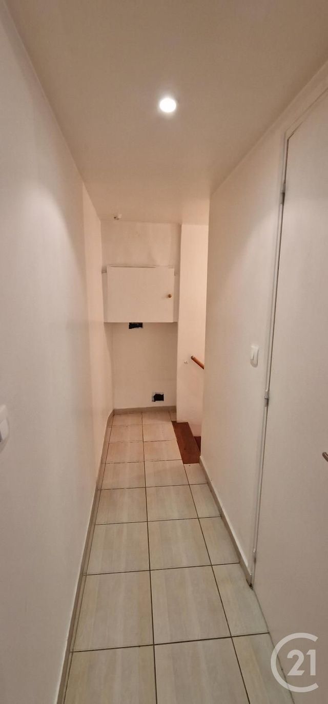 Appartement F1 à louer - 1 pièce - 23.7 m2 - VIRY CHATILLON - 91 - ILE-DE-FRANCE - Century 21 Viry Plein Coeur