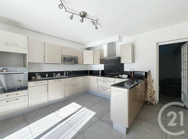 maison à vendre - 6 pièces - 140.27 m2 - VIRY CHATILLON - 91 - ILE-DE-FRANCE - Century 21 Viry Plein Coeur