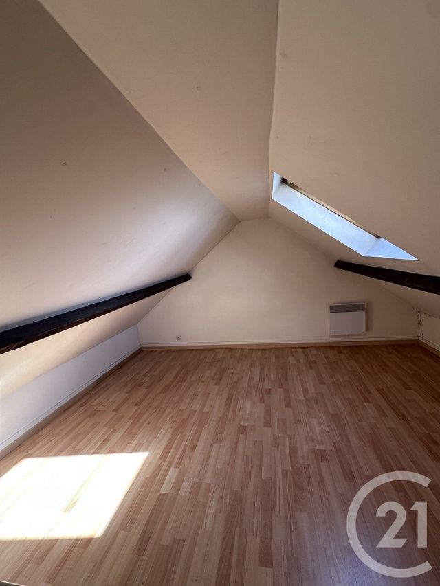 Appartement F2 à louer - 2 pièces - 21.71 m2 - VILLEJUIF - 94 - ILE-DE-FRANCE - Century 21 Viry Plein Coeur