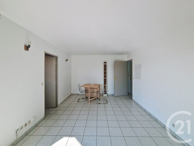 Appartement F2 à louer - 2 pièces - 38.53 m2 - VIRY CHATILLON - 91 - ILE-DE-FRANCE - Century 21 Viry Plein Coeur
