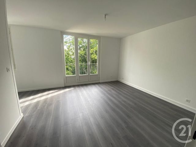 Appartement F4 à louer - 4 pièces - 64.41 m2 - VIRY CHATILLON - 91 - ILE-DE-FRANCE - Century 21 Viry Plein Coeur