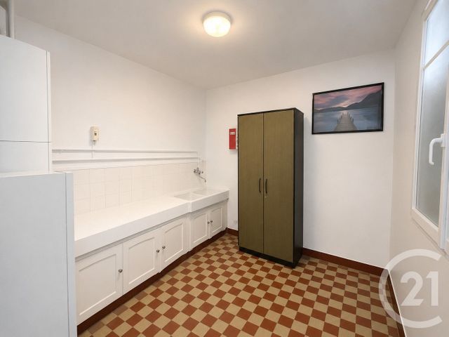 Appartement Local à louer - 2 pièces - 42.37 m2 - ATHIS MONS - 91 - ILE-DE-FRANCE - Century 21 Viry Plein Coeur