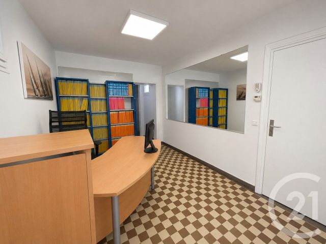 Appartement Local à louer - 2 pièces - 42.37 m2 - ATHIS MONS - 91 - ILE-DE-FRANCE - Century 21 Viry Plein Coeur