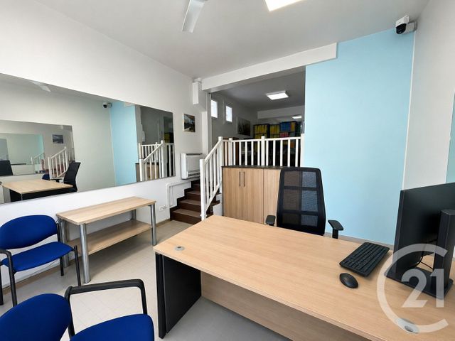 Appartement Local à louer - 2 pièces - 42.37 m2 - ATHIS MONS - 91 - ILE-DE-FRANCE - Century 21 Viry Plein Coeur