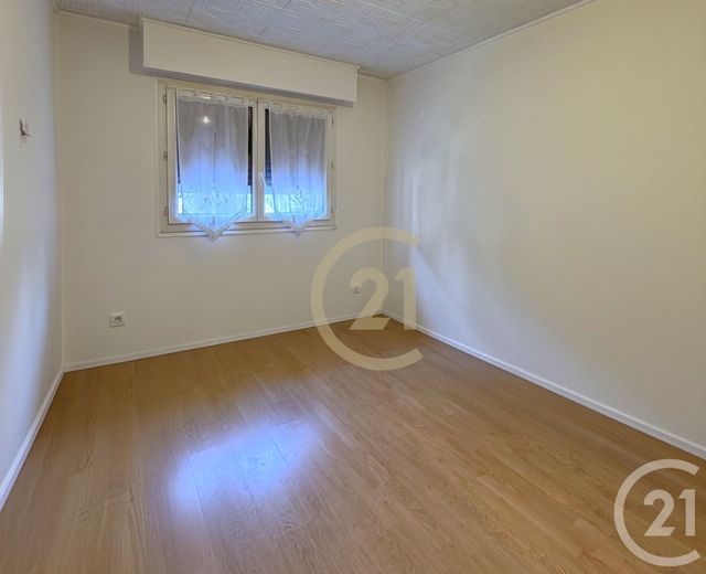 Appartement F6 à vendre - 6 pièces - 89.96 m2 - GRIGNY - 91 - ILE-DE-FRANCE - Century 21 Viry Plein Coeur