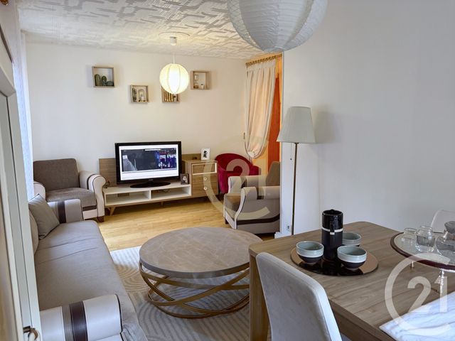 Appartement F6 à vendre - 6 pièces - 89.96 m2 - GRIGNY - 91 - ILE-DE-FRANCE - Century 21 Viry Plein Coeur
