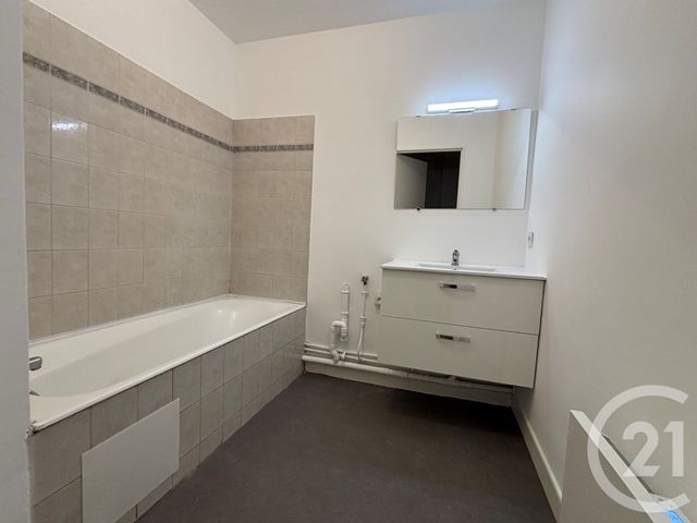 Appartement F3 à louer - 3 pièces - 71.78 m2 - LONGJUMEAU - 91 - ILE-DE-FRANCE - Century 21 Viry Plein Coeur