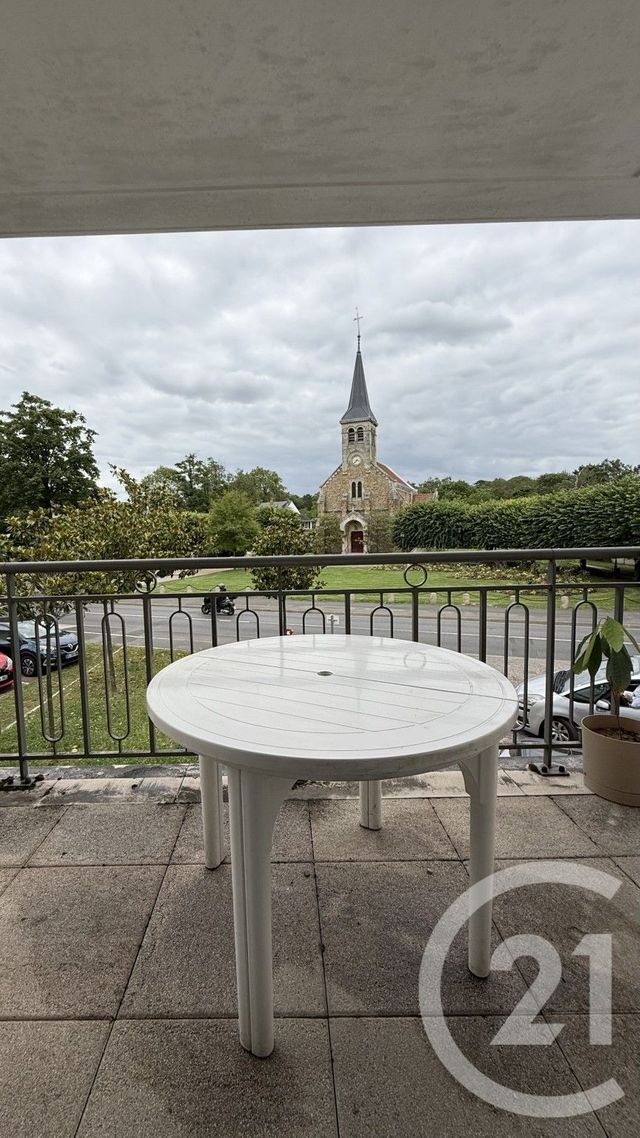 Appartement F2 à louer - 2 pièces - 39.55 m2 - STE GENEVIEVE DES BOIS - 91 - ILE-DE-FRANCE - Century 21 Viry Plein Coeur