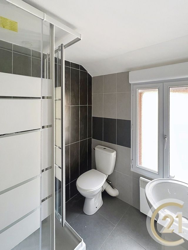 Appartement F1 à louer - 1 pièce - 23.7 m2 - VIRY CHATILLON - 91 - ILE-DE-FRANCE - Century 21 Viry Plein Coeur